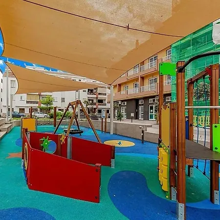 Daire Cozy 2-bedroom Near - Gigantes