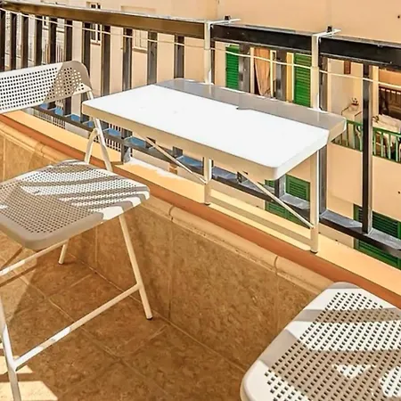 Cozy 2-bedroom Near - Gigantes *