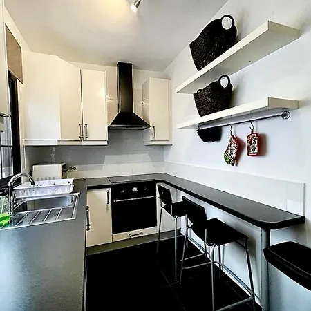 Family In Cozy * Puerto de Santiago (Tenerife)